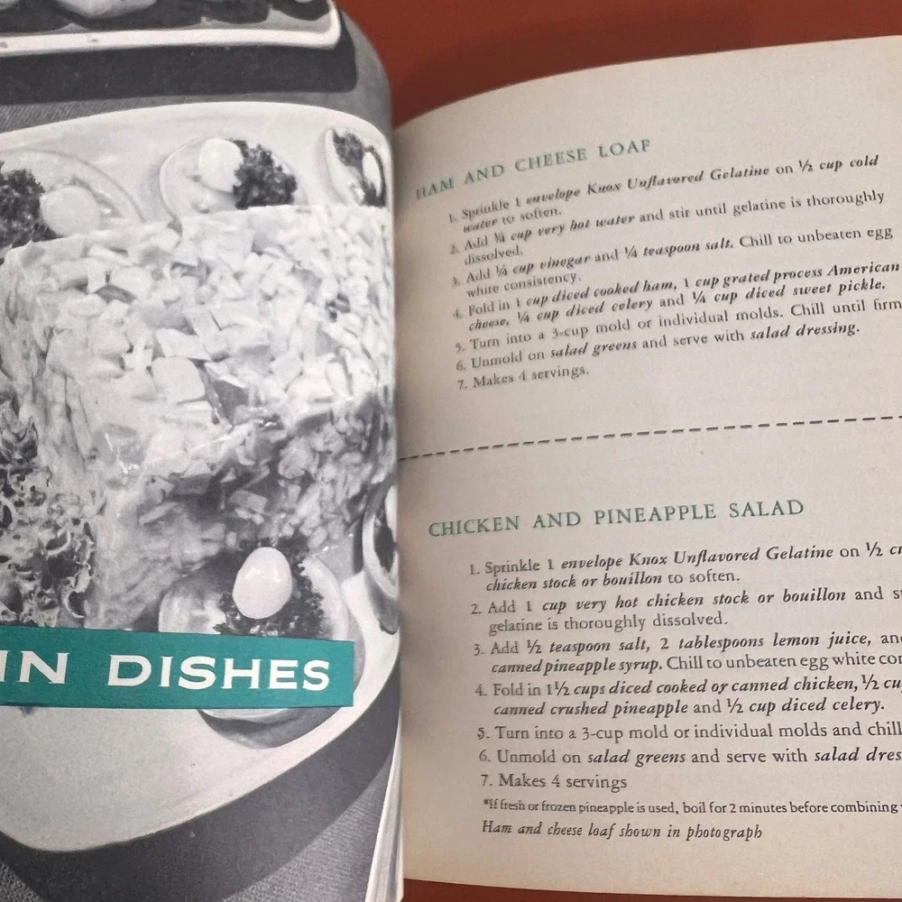 Vintage 1958 Knox Gel-Cookery Recipe Book Mid Century Retro Jello Molds Desserts